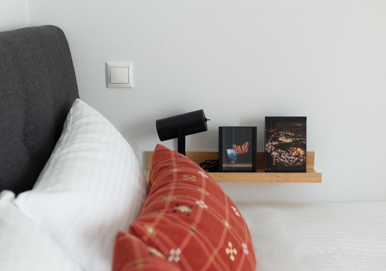 Elegant Apt 50Meters Close Acropolis Atenas Exterior foto